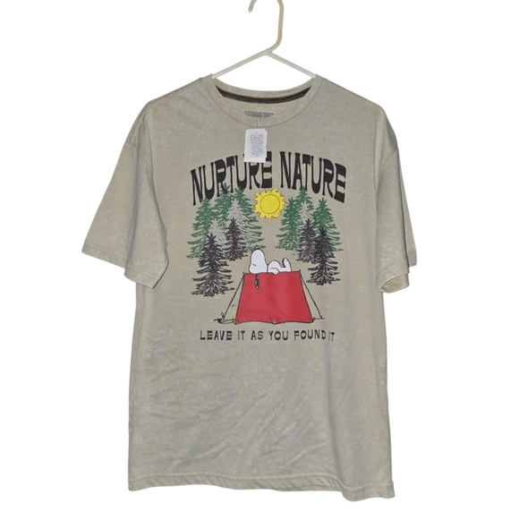 Peanuts Tops - Peanuts Beige Graphic Tee, Size Small, NWT!!!
